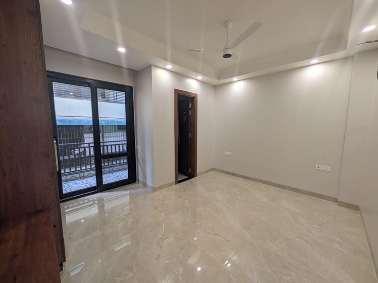 Room, sector 57 3 Bedroom 2700 Sq.Ft. Builder Floor In Sector 57 Gurgaon 10295273