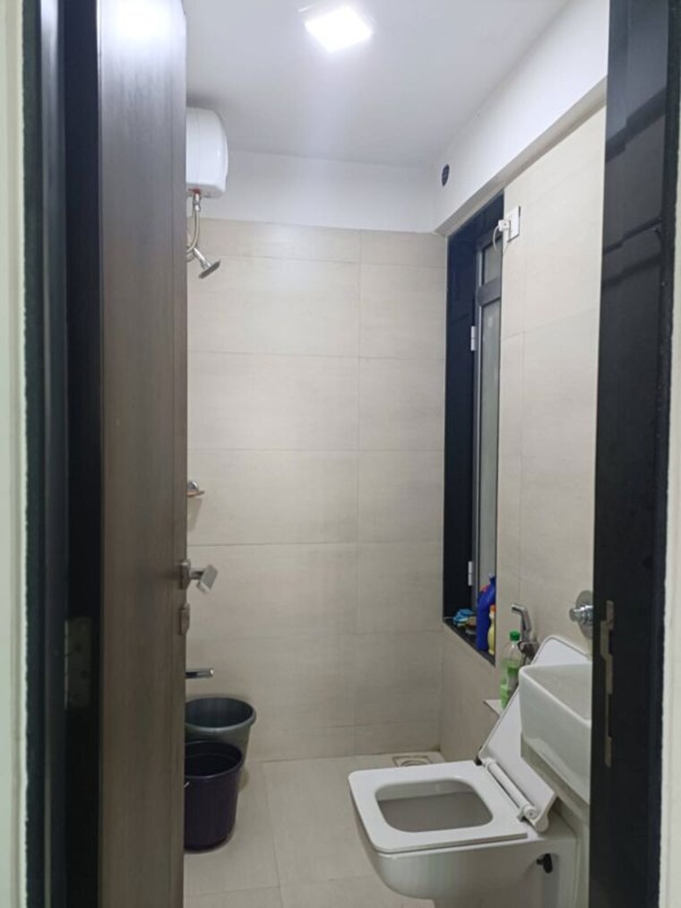 Bathroom, arkade-earth 1 Bedroom 469 Sq.Ft. Apartment In Kanjurmarg East Mumbai 10295205