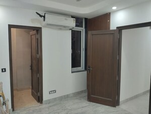 3 BHK Builder Floor – Entrance View at Greater Kailash ii - for Rent