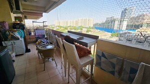Team Area in 3 BHK Apartment at Gaur City 7th Avenue, Sector 4 Greater Noida – for Sale