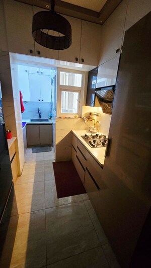 Team Area in 3 BHK Apartment at Gaur City 7th Avenue, Sector 4 Greater Noida – for Sale