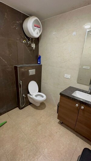 Bathroom in 6+ BHK Villa at Sector 52 – for Sale