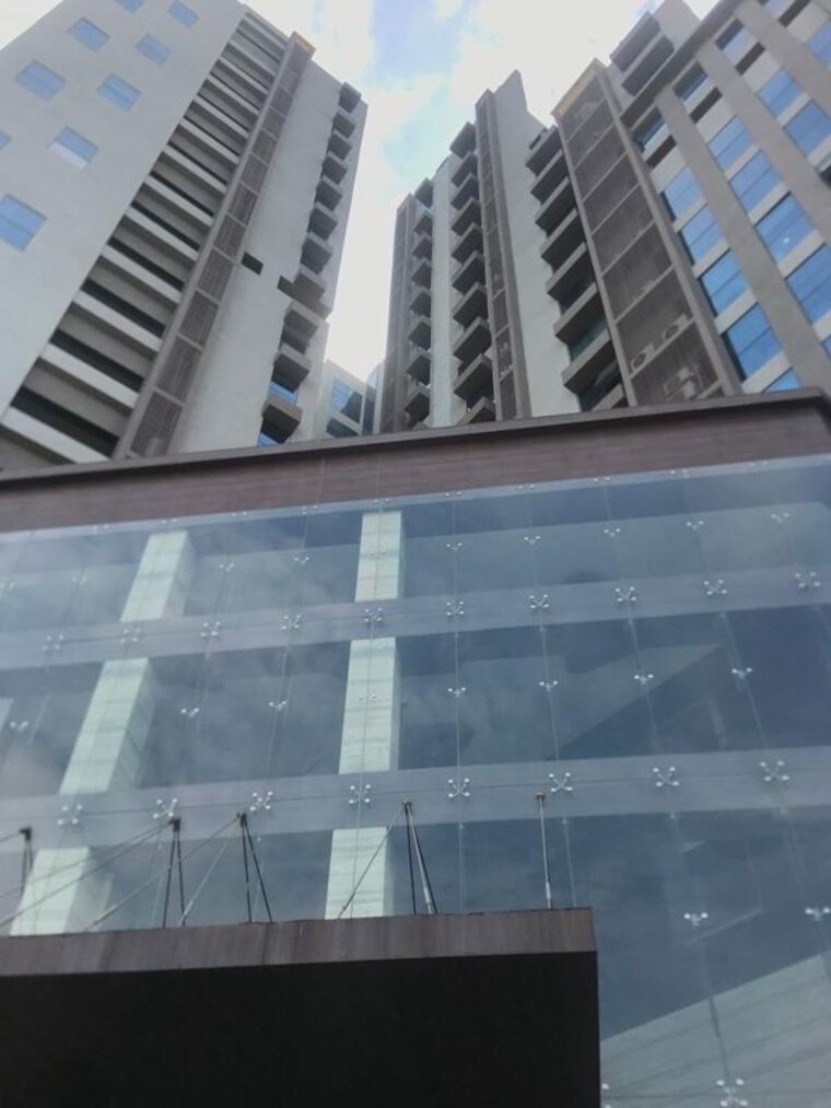 Exterior View, sola Commercial Office Space 1200 Sq.Ft. In Sola Ahmedabad 10295401