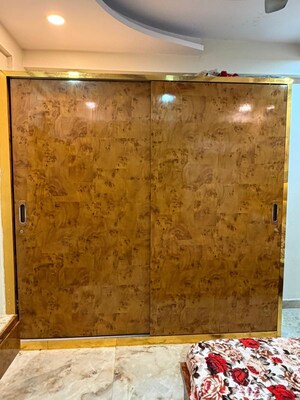 Furnished Amenities in 2 BHK Builder Floor at Rohini Sector 13 – for Sale