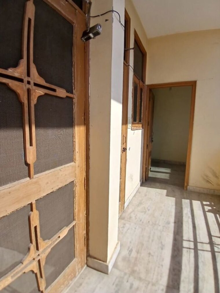 undefined, indraprastha colony 3 Bedroom 200 Sq.Ft. Builder Floor In Indraprastha Colony Faridabad 10295692