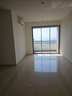 4 BHK Apartment For Rent in Piramal Mahalaxmi