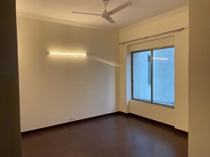3.5 BHK Apartment For Rent in Parsvnath Exotica, Sector 53