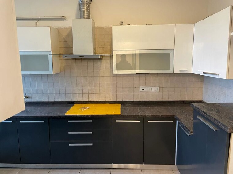 Kitchen, parsvnath-exotica 3.5 Bedroom 2700 Sq.Ft. Apartment In Sector 53 Gurgaon 10295708