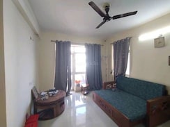 2 BHK Apartment For Rent in SRS Royal Hills