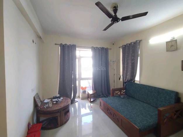 2 BHK Apartment For Rent in SRS Royal Hills