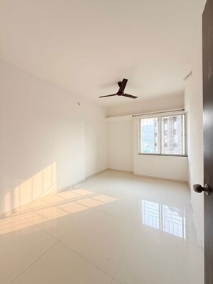 Room in 2 BHK Apartment at Blue Bells Apartment, Pashan – for Rent