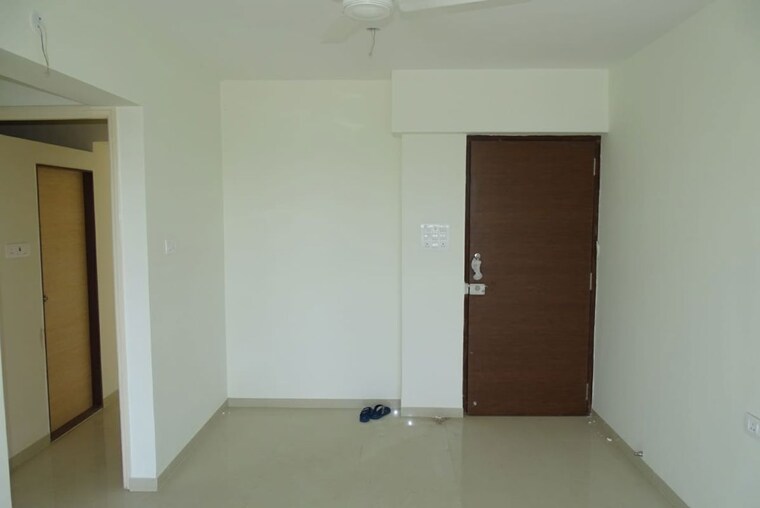 Room, the-makwana-om-palace 1 Bedroom 433 Sq.Ft. Apartment In Malad West Mumbai 10295940