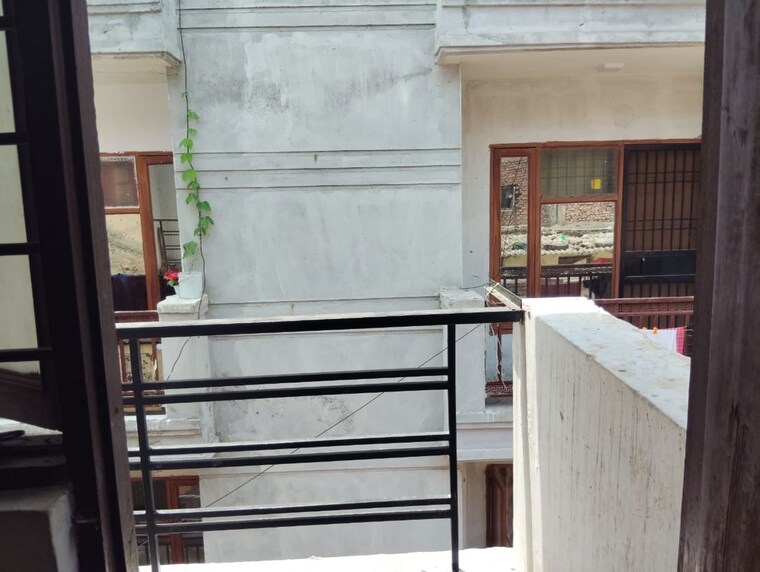 Balcony, neb sarai 1 Bedroom 450 Sq.Ft. Builder Floor In Neb Sarai Delhi 10295948