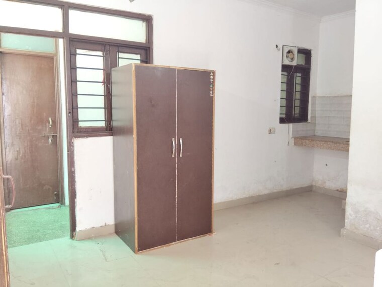 Balcony, neb sarai 1 Bedroom 450 Sq.Ft. Builder Floor In Neb Sarai Delhi 10295948