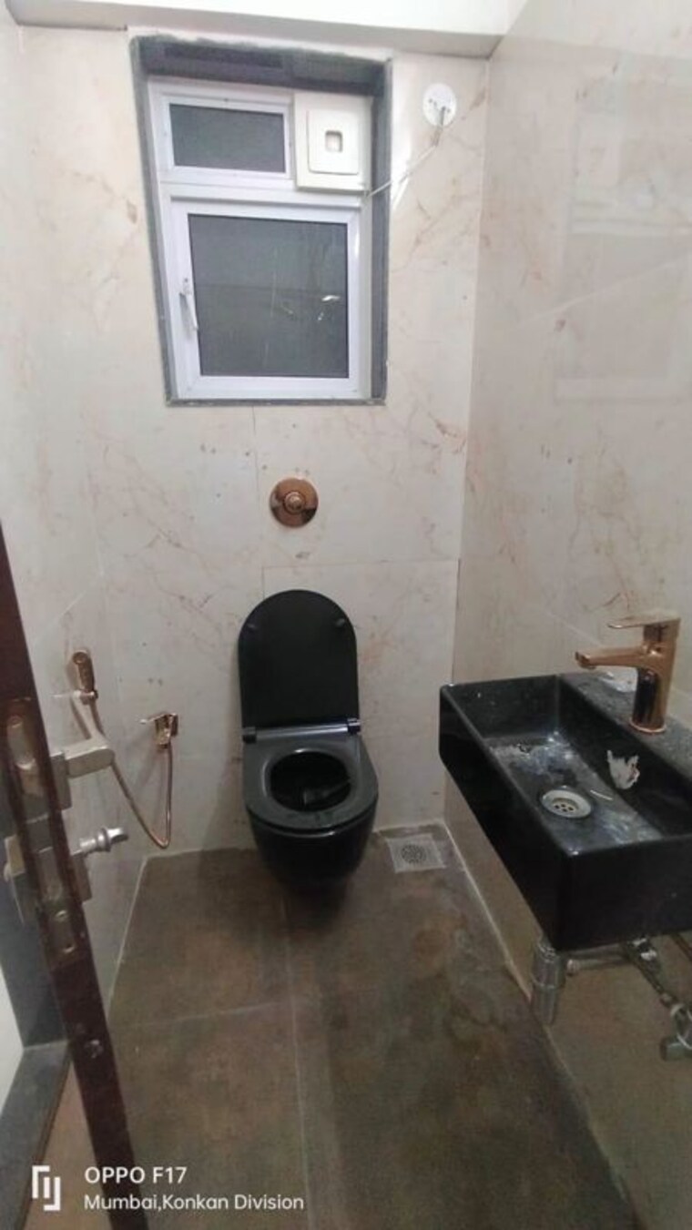 Bathroom, l-t-emerald-isle 3 Bedroom 1050 Sq.Ft. Apartment In Powai Mumbai 10295956