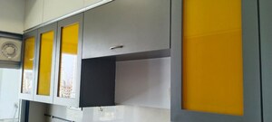 Room in 3 BHK Apartment at Suraj Tranquil Bay 1, Prabhadevi – for Rent