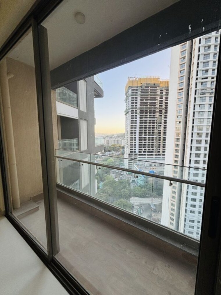 Balcony, prestige-siesta 3 Bedroom 1535 Sq.Ft. Apartment In Mulund West Mumbai 10296044