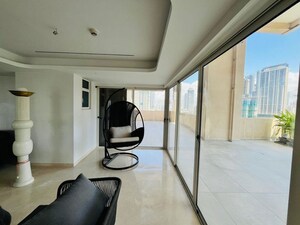  3 BHK Apartment at Worli – for Rent