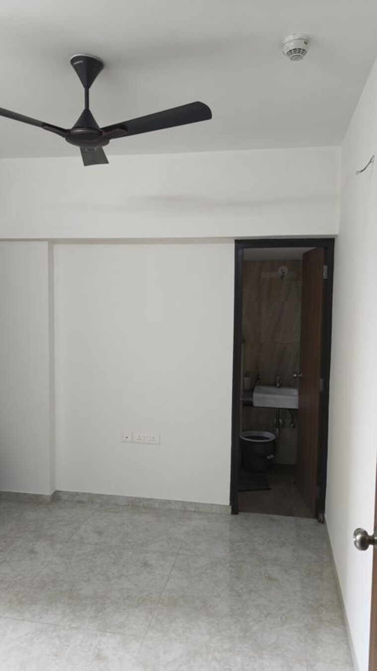 Room, lodha-amara 1 Bedroom 435 Sq.Ft. Apartment In Kolshet Road Thane 10296103