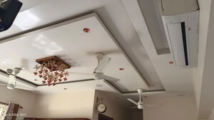 Furnished Amenities in 2 BHK Apartment at Lodha Amara, Kolshet Road – for Rent