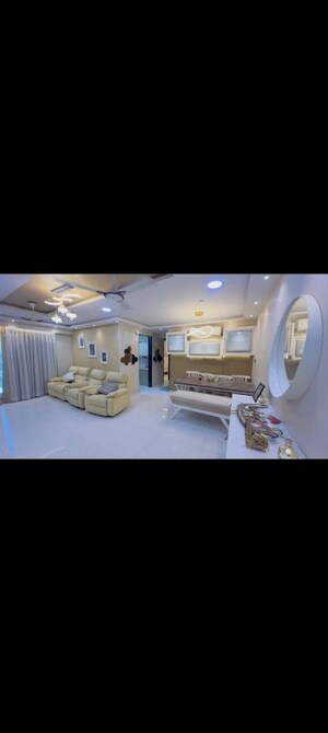 Floor Plan in 2 BHK Apartment at Oswal Park – for Rent