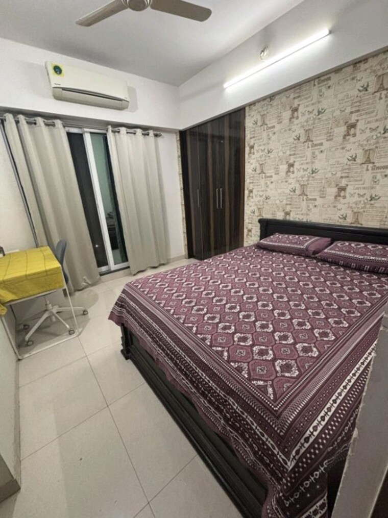 Bedroom, prestige-residency-gardenia 2 Bedroom 750 Sq.Ft. Apartment In Ghodbunder Road Thane 10296147