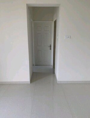 Room in 1 BHK Apartment at Haware Citi, Ghodbunder Road – for Rent