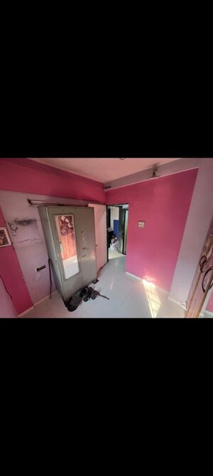 Furnished Amenities in 1 BHK Apartment at Yashraj Park CHS, Kasarvadavali – for Rent