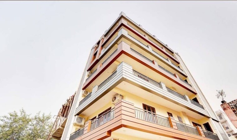 Exterior View, sector 70 Pg For Boys & Girls In Sector 70 10296146