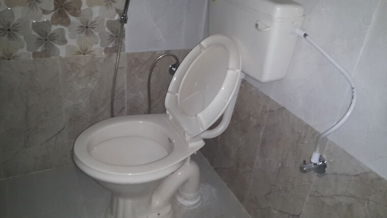 Bathroom, rt nagar 1 Bedroom 644 Sq.Ft. Independent House In Rt Nagar Bangalore 10296173