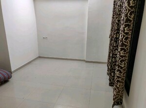 Bathroom in 2 BHK Apartment at Bhoomi Acres, Thane West – for Rent