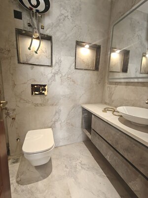 Bathroom in 3 BHK Builder Floor at Ansal Sushant Lok I, Sector 43 – for Sale