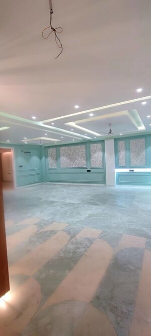 4 BHK Builder Floor For Sale in Palm Residency Chhatarpur, Chattarpur