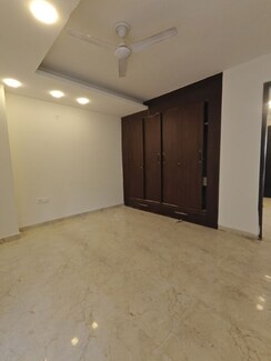 6+ BHK + Servant Room,Store Room Independent House For Sale in Ansal Sushant Lok I