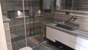 Balcony in 4 BHK Builder Floor at Dlf Phase I – for Rent