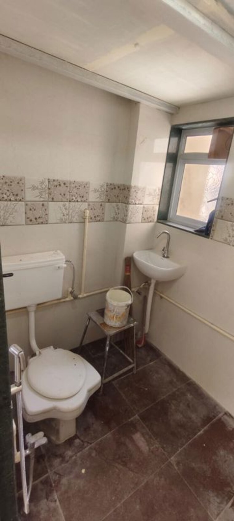 Bathroom, indira-chs 1 RK 200 Sq.Ft. Apartment In Dadar West Mumbai 10296203