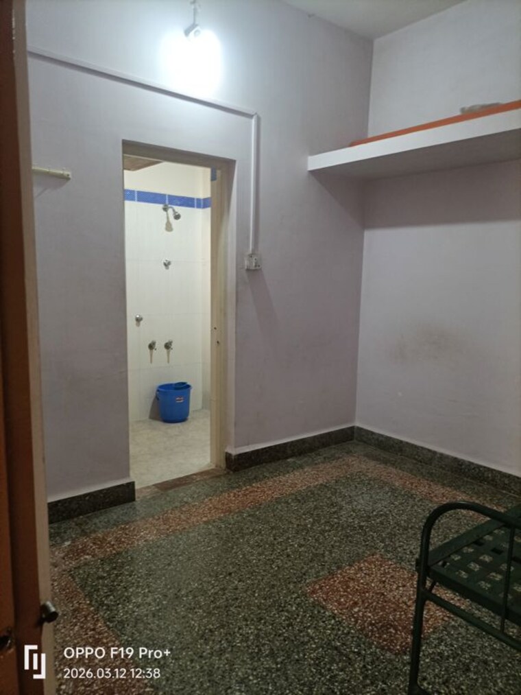 Room, karve nagar 1 RK 100 Sq.Ft. Villa In Karve Nagar Pune 10296269