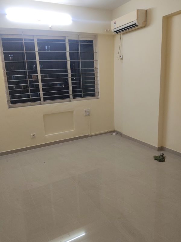 3 BHK + Basement,Store Room Apartment For Rent in Dosti Flamingos