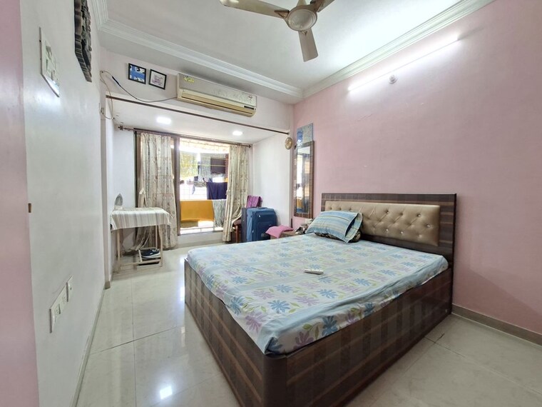 Bedroom, oval-apartments 3 Bedroom 1800 Sq.Ft. Apartment In Kharghar Navi Mumbai 10296262