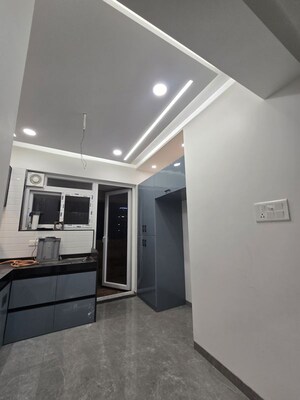 Room in 3 BHK Apartment at Darode Viraj Residency, Aundh – for Rent