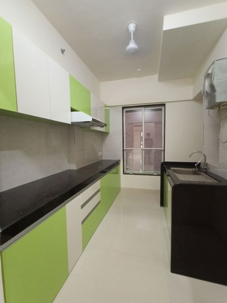 Kitchen, godrej-prime 2 Bedroom 800 Sq.Ft. Apartment In Chembur Mumbai 10296338