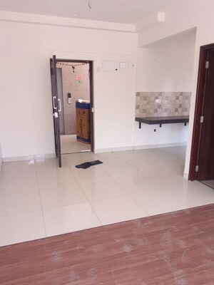 1 RK Apartment For Rent in Puravankara Silversands, Mundhwa