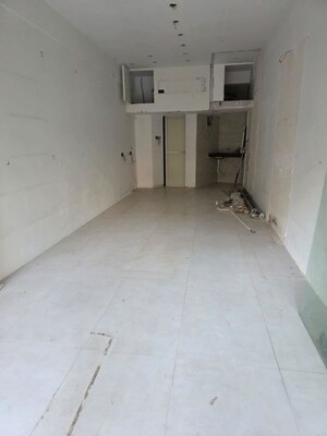  Shop For Rent in Tanishka Vikrant, Ghatkopar East