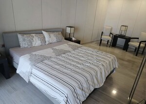 Bedroom in 2 BHK Apartment at Lodha Parkside, Worli – for Rent