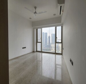 Room in 4 BHK Apartment at Lodha World View, Worli – for Rent