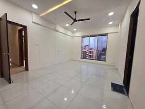 Room in  Pg at Navy Colony – for Rent