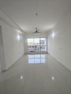 2 BHK Apartment For Rent in Seawoods