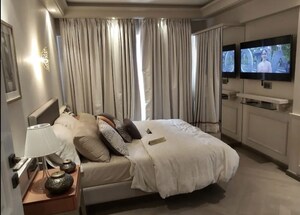 Bedroom in 4 BHK Apartment at Oberoi Three Sixty West, Worli – for Rent