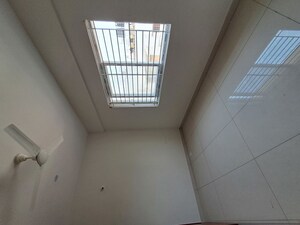 Room in 2 BHK Builder Floor at Hsr Layout – for Rent