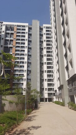 2 BHK + Extra Room Apartment For Sale in Gera Planet Of Joy